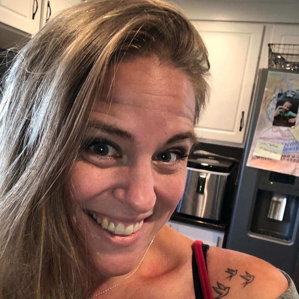 Meet your Posher, Ashlee